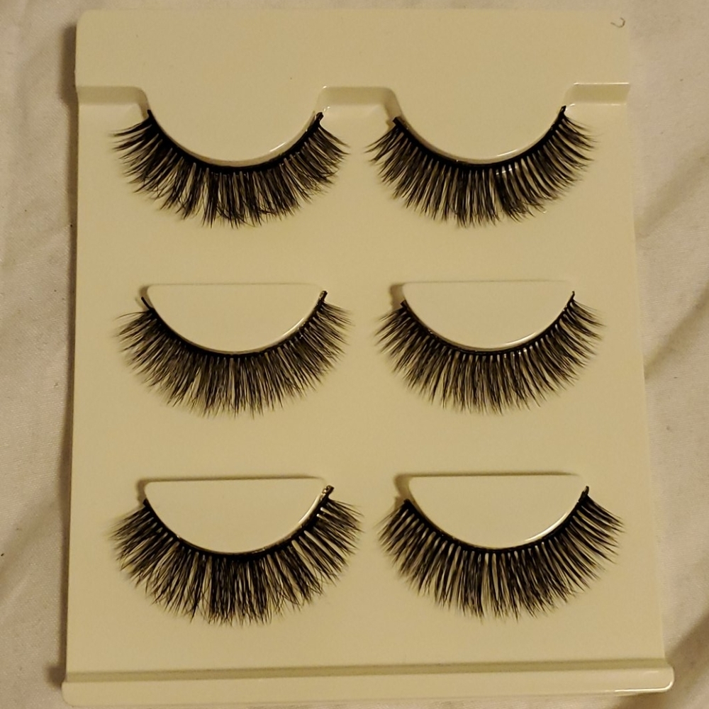 Lashes